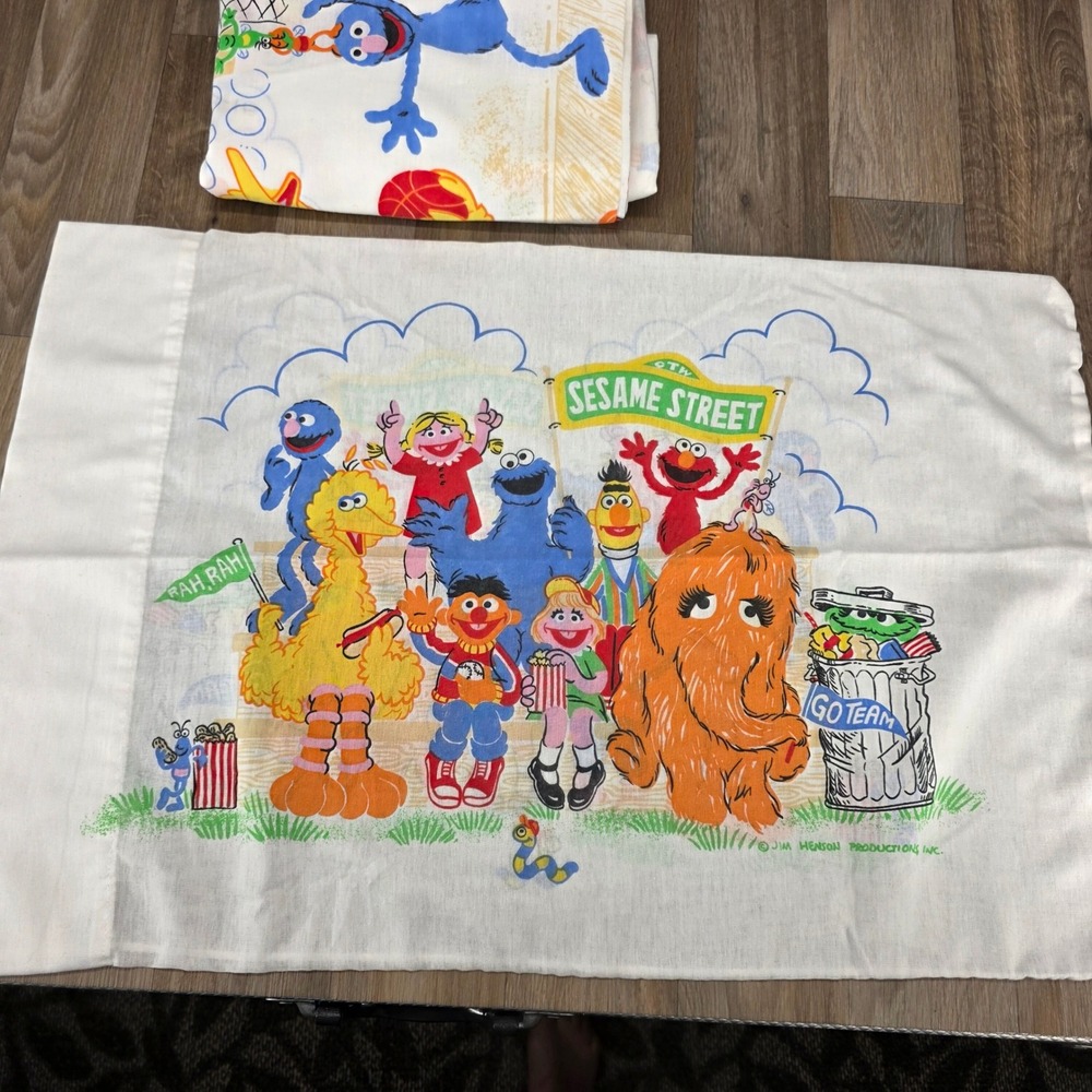 Vintage Sesame Street Pillowcase & Flat Sheet‎ Set 1984 Jim Henson Bedding - Picture 7 of 11
